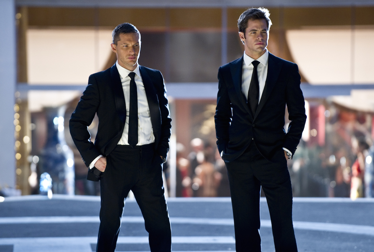This means war - suits